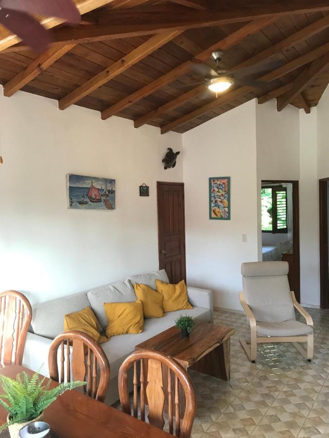 Cozy Oceanfront Villa With Direct Beach Access Las Terrenas Kültér fotó